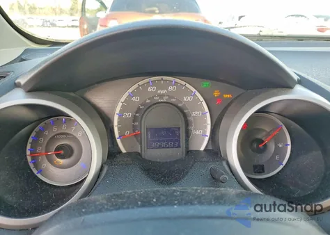 2010 Honda Fit Sport z USA, uszkodzony, nr VIN JHMGE8H43AC002068